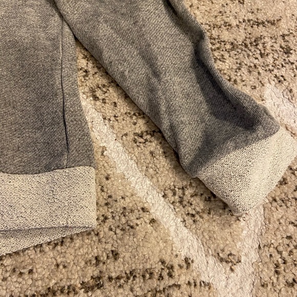 Xhilaration Lace Shoulder Sweatshirt Top XXL - Picture 4 of 8